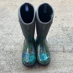 Women Bogs - worn very few times and in perfect condition